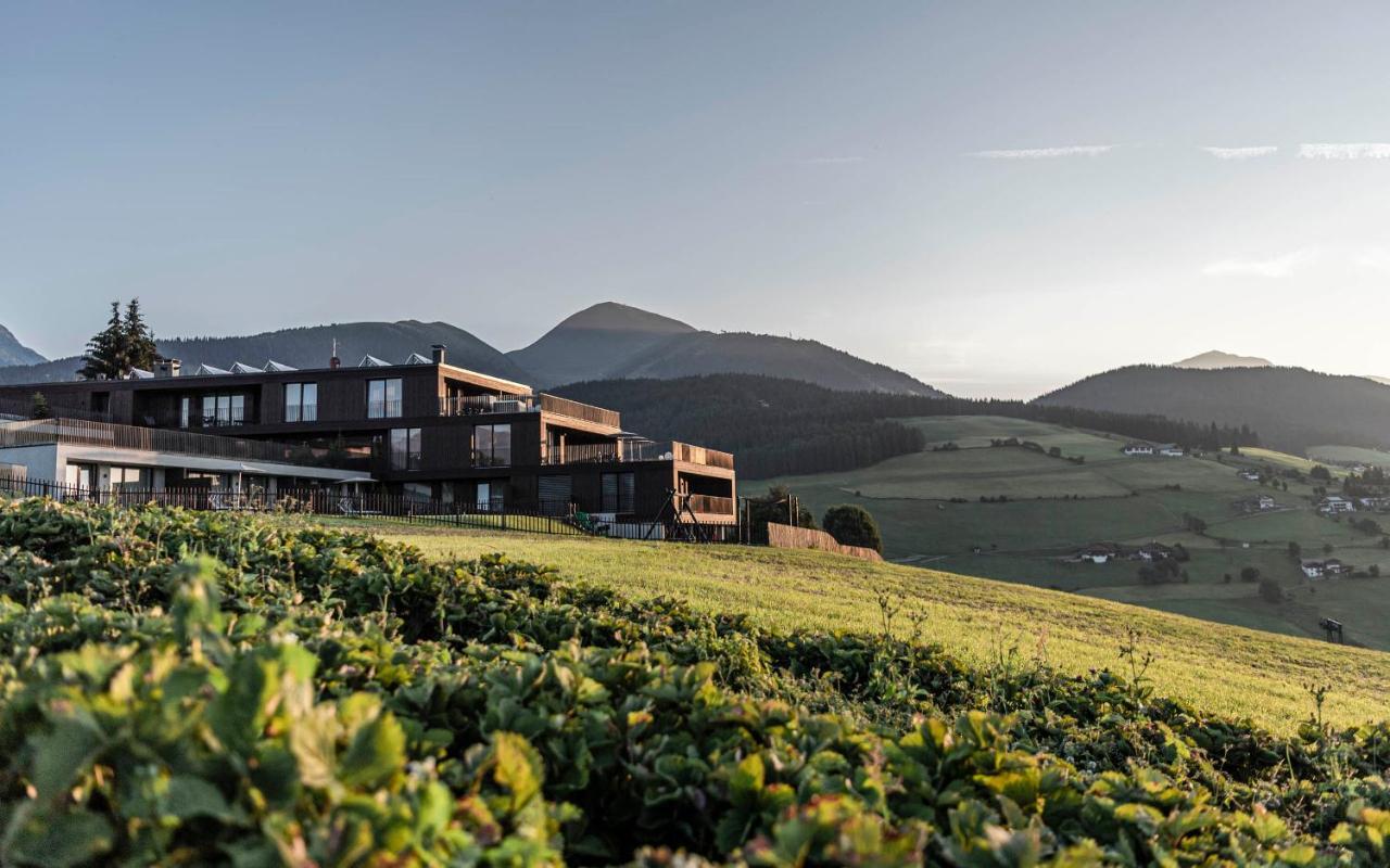 Aparthotel Panorama Living Dolomites Maranza Ngoại thất bức ảnh