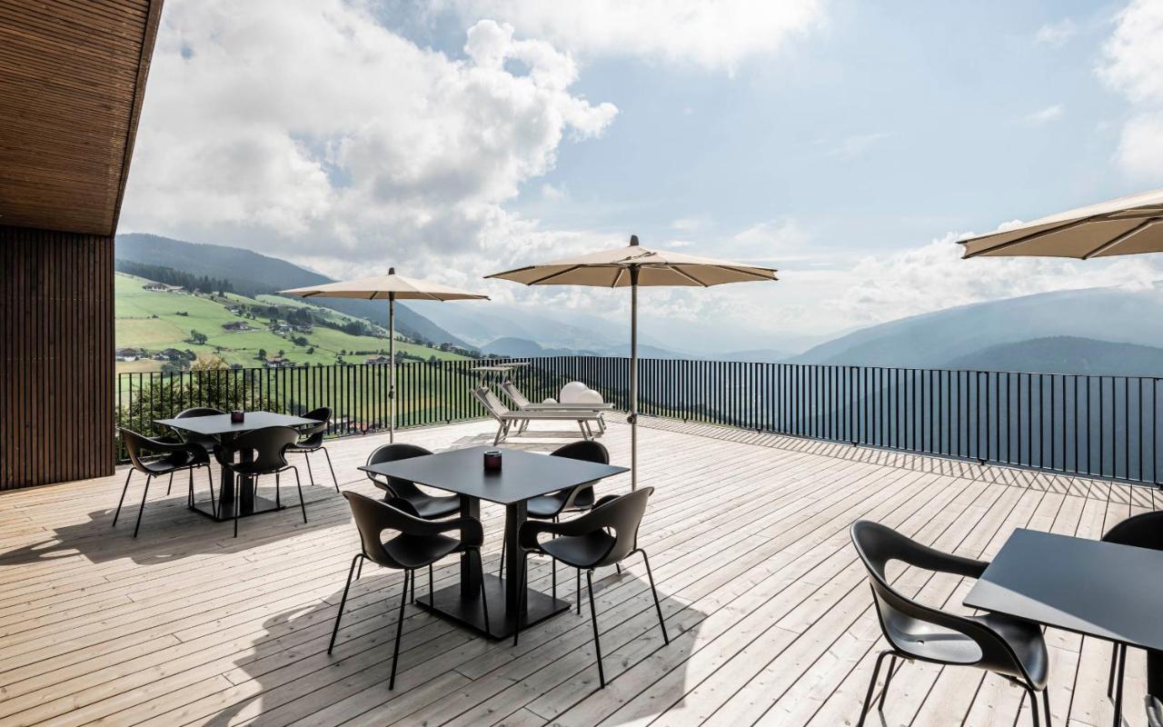 Aparthotel Panorama Living Dolomites Maranza Ngoại thất bức ảnh