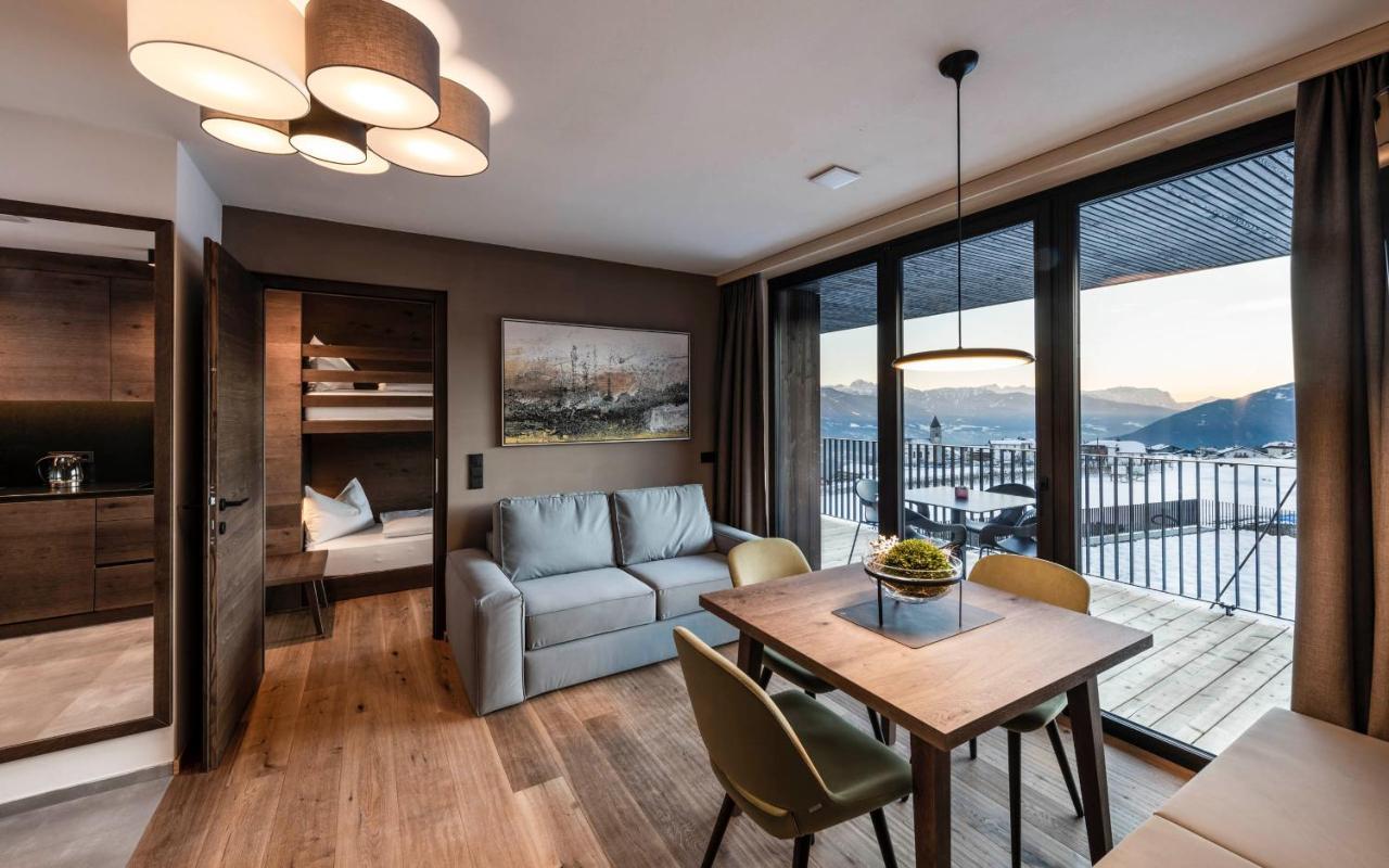 Aparthotel Panorama Living Dolomites Maranza Ngoại thất bức ảnh