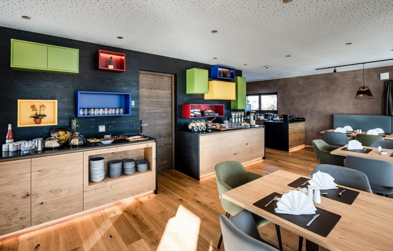 Aparthotel Panorama Living Dolomites Maranza Ngoại thất bức ảnh